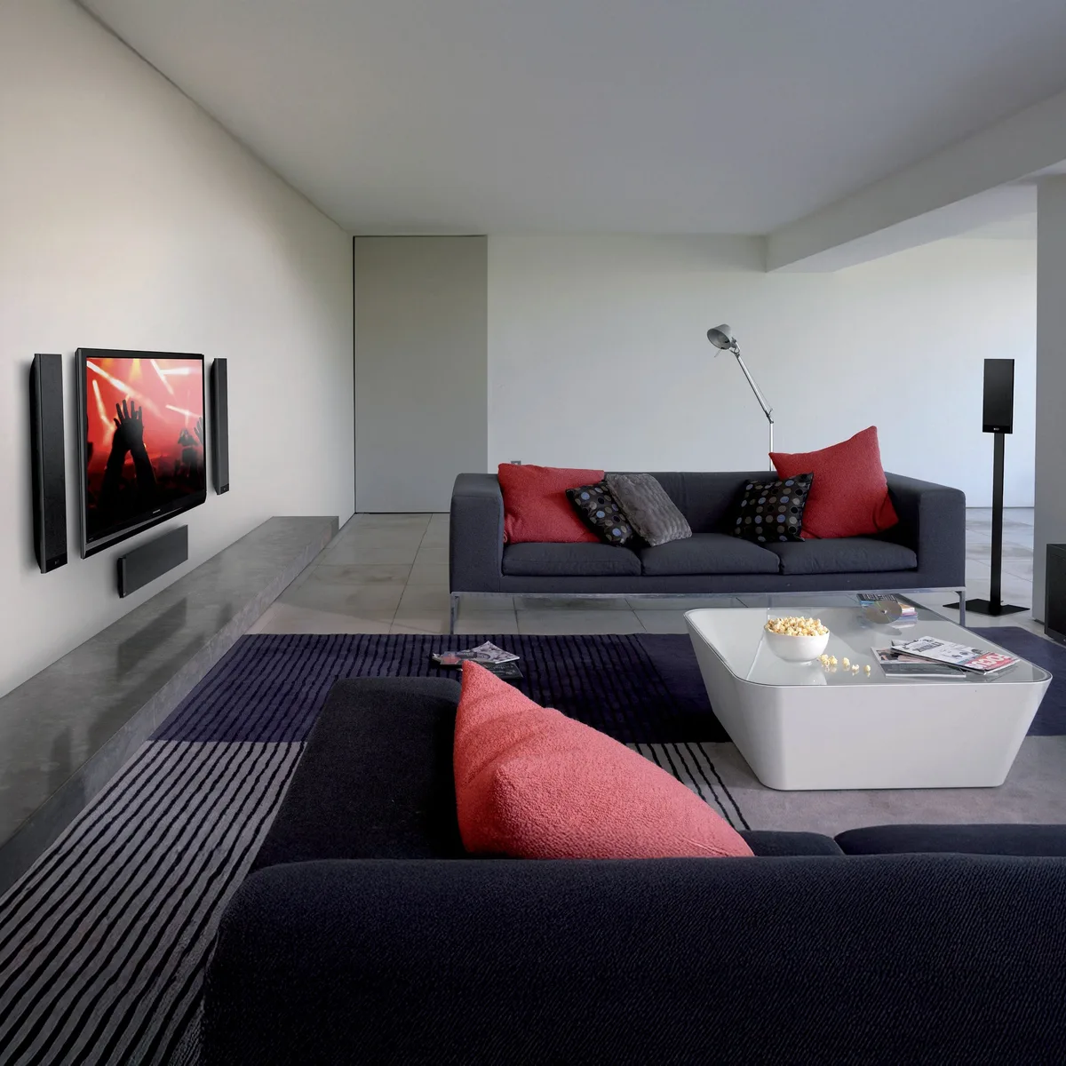 KEF T305 Home Theatre Speaker System 產品圖片 1