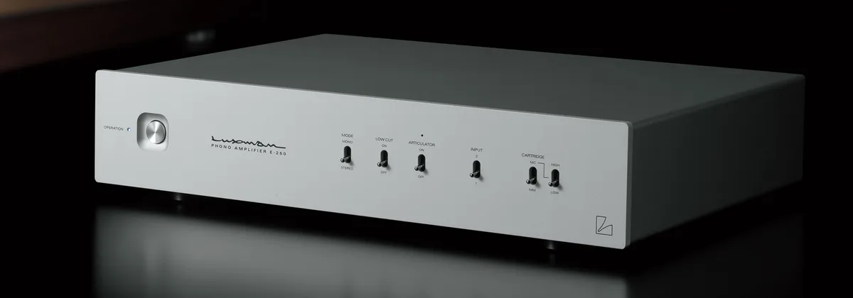 LUXMAN E-250