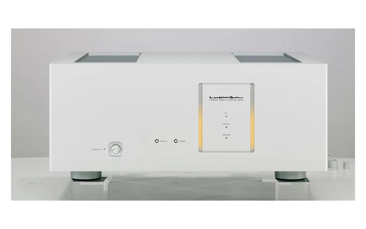 LUXMAN M-600A
